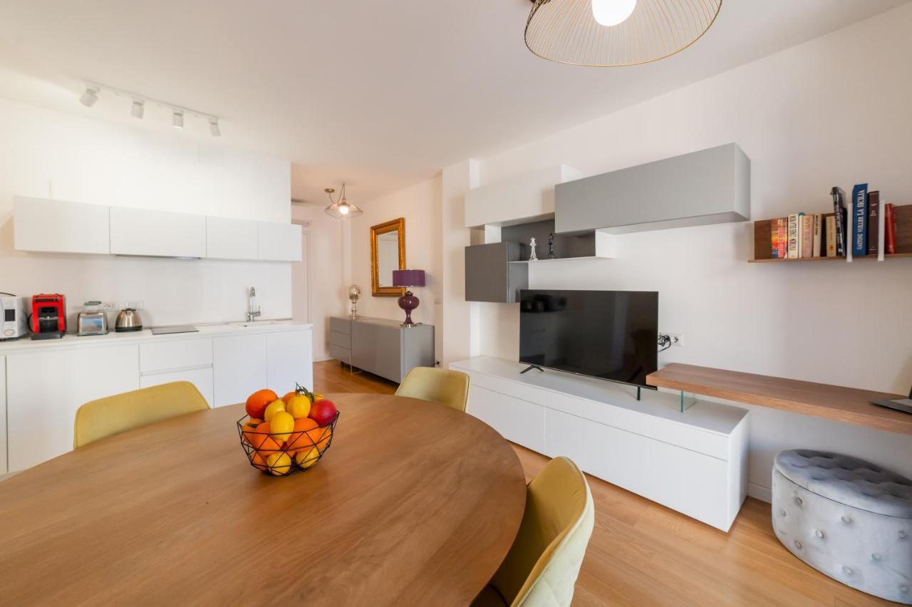 Castalia Apartments & Rooms Duomo Taormina Exterior photo